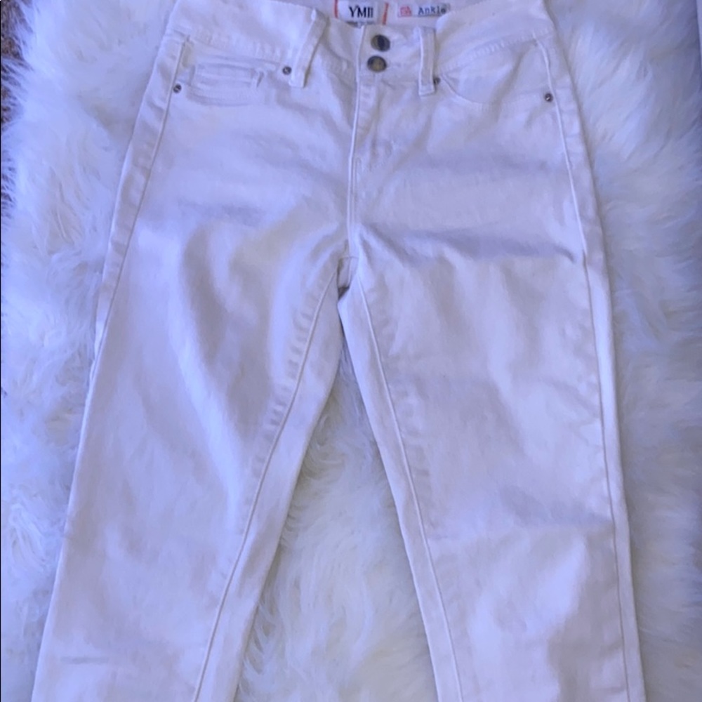White fashion nova jeans